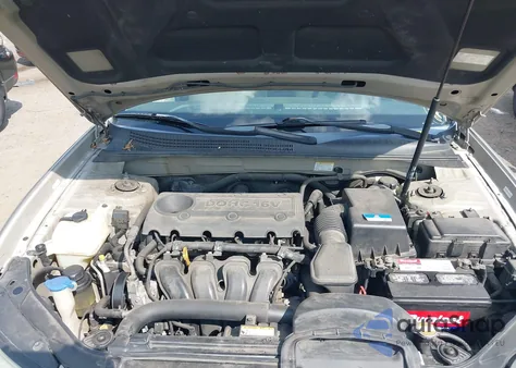 2010 Hyundai Sonata Gls z USA, uszkodzony, nr VIN 5NPET4AC4AH622036